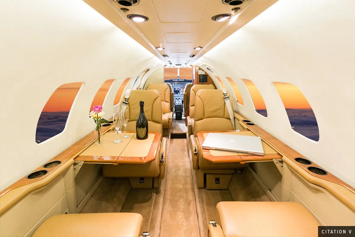 Expert Advice on Selecting a Reliable Private Jet Charter Provider