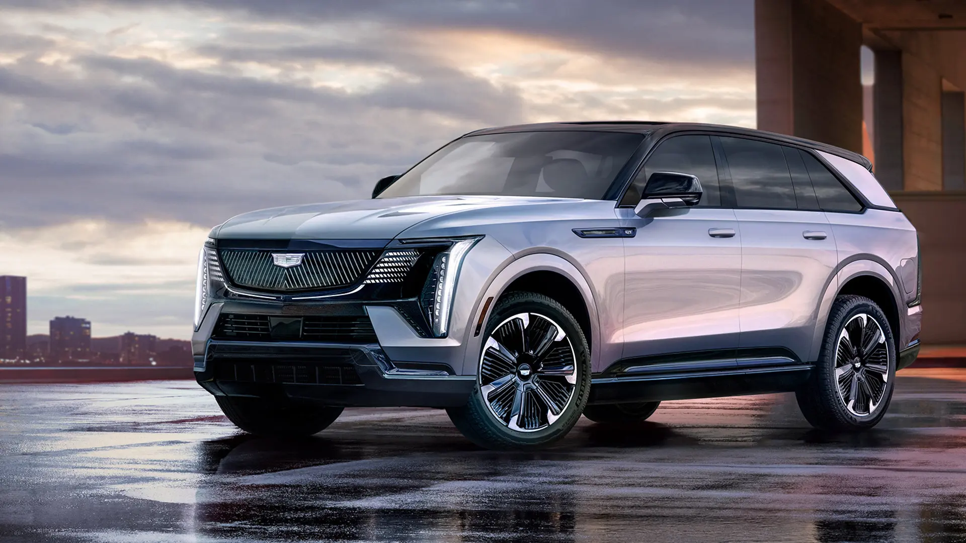 Top 10 Luxury SUVs in 2025: The Best Models for Comfort and Performance