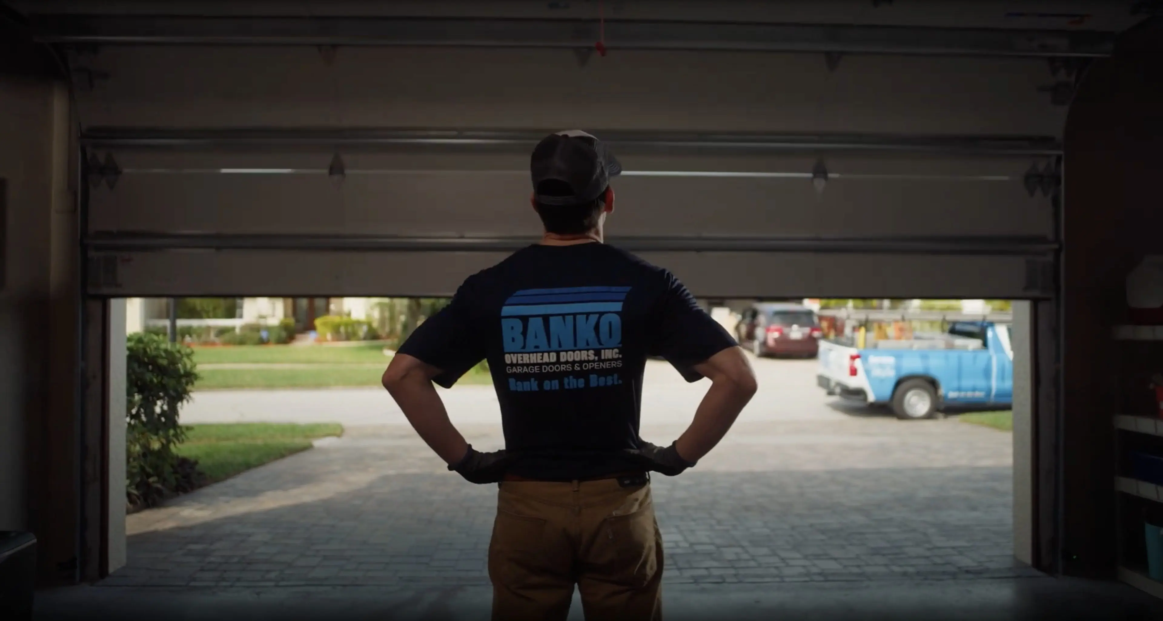 Guide to Find the Best Local Residential Garage Doors Technician Services 2025