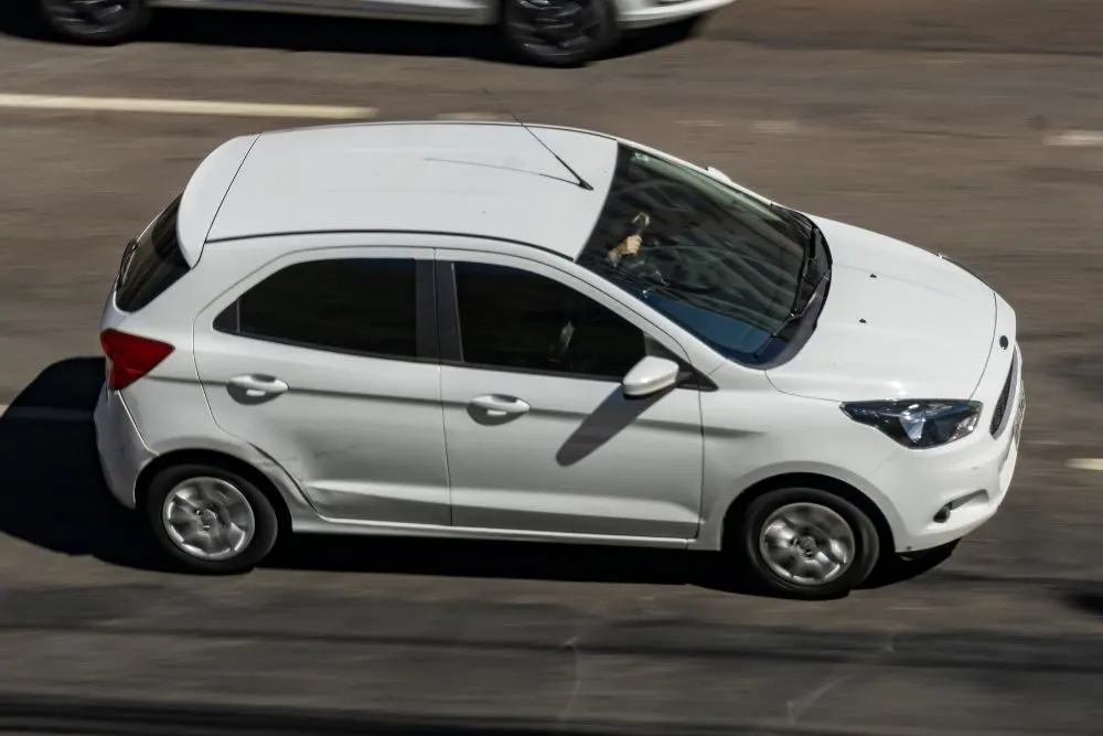Carros Velhos Baratos no OLX: Como Encontrar, Avaliar e Comprar com Segurança