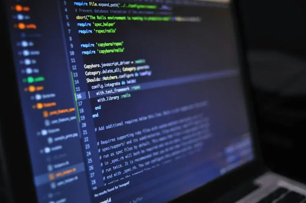 Melhor Notebook para Programação em 2026: O Que Avaliar e Como Escolher